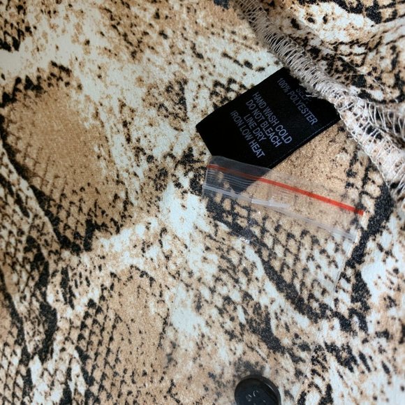 Lulus Top Snake Print Satin Rhea Button Down Long Sleeve - Picture 9 of 13